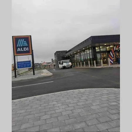 Canal View Apartamento